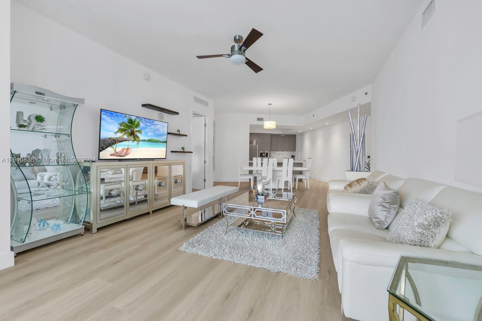 15901 Collins Ave 903, Sunny Isles Beach, Florida 33160, 3 Bedrooms Bedrooms, ,3 BathroomsBathrooms,Residential,For Sale,15901 Collins Ave 903,A11510838