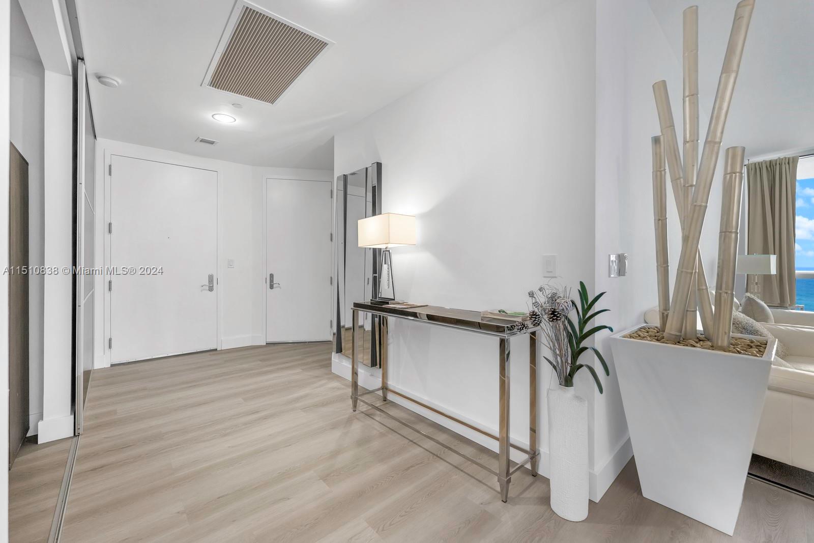 15901 Collins Ave 903, Sunny Isles Beach, Florida 33160, 3 Bedrooms Bedrooms, ,3 BathroomsBathrooms,Residential,For Sale,15901 Collins Ave 903,A11510838