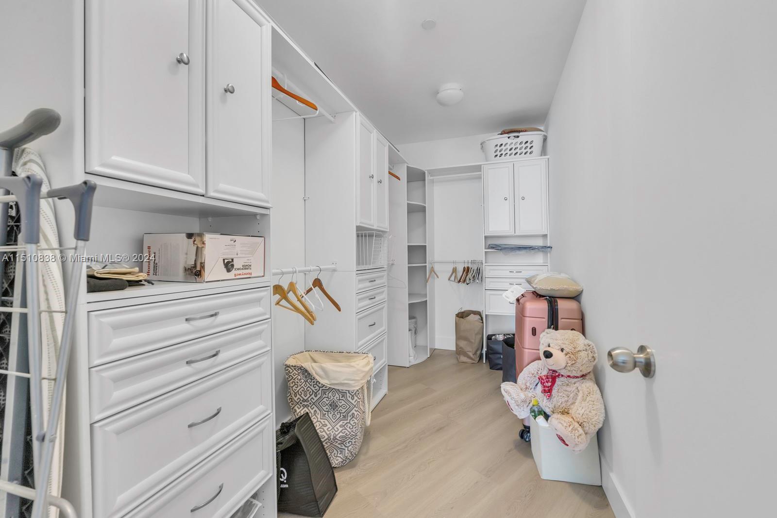15901 Collins Ave 903, Sunny Isles Beach, Florida 33160, 3 Bedrooms Bedrooms, ,3 BathroomsBathrooms,Residential,For Sale,15901 Collins Ave 903,A11510838