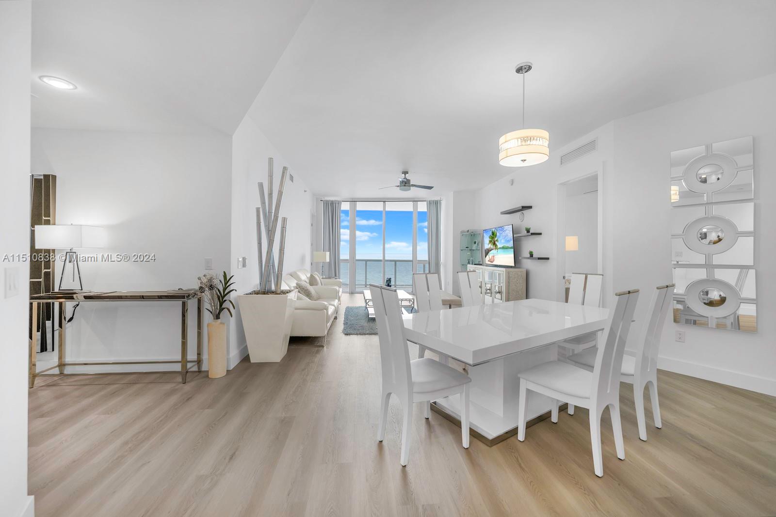 15901 Collins Ave 903, Sunny Isles Beach, Florida 33160, 3 Bedrooms Bedrooms, ,3 BathroomsBathrooms,Residential,For Sale,15901 Collins Ave 903,A11510838