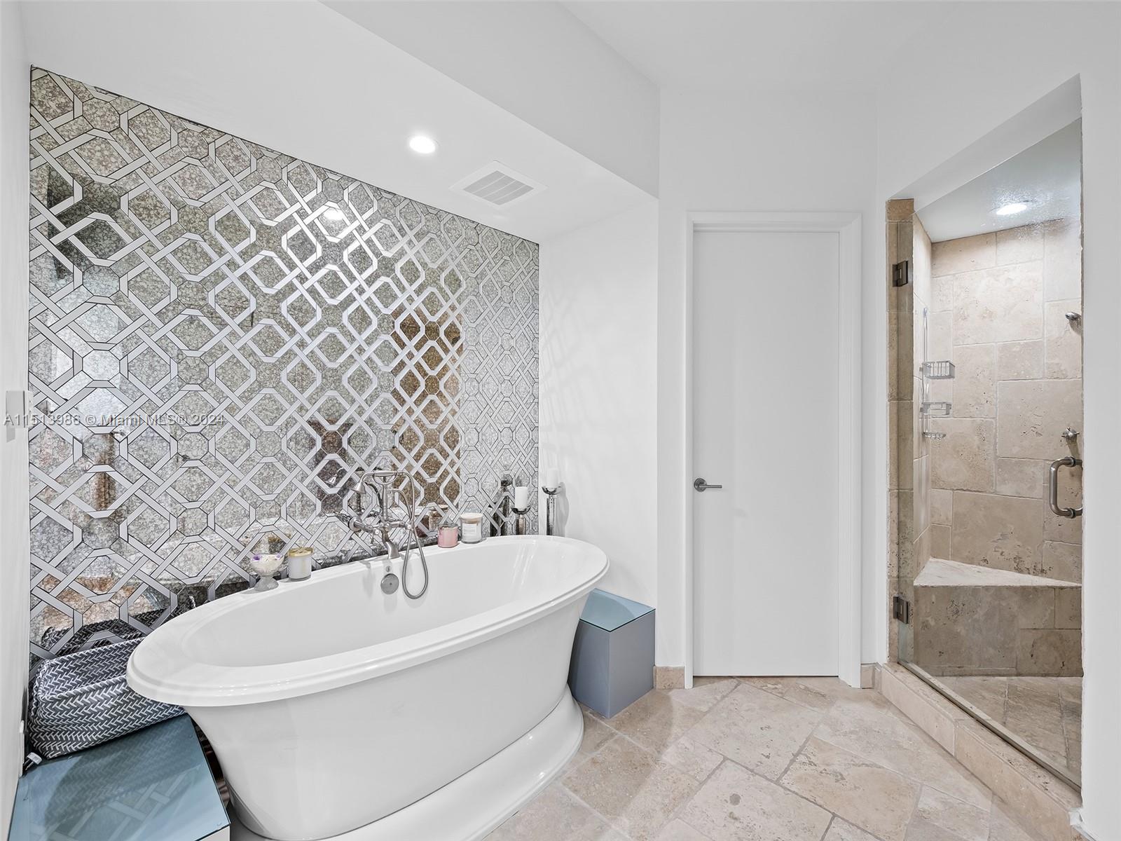 333 Las Olas Way 3302, Fort Lauderdale, Florida 33301, 3 Bedrooms Bedrooms, ,3 BathroomsBathrooms,Residential,For Sale,333 Las Olas Way 3302,A11513986