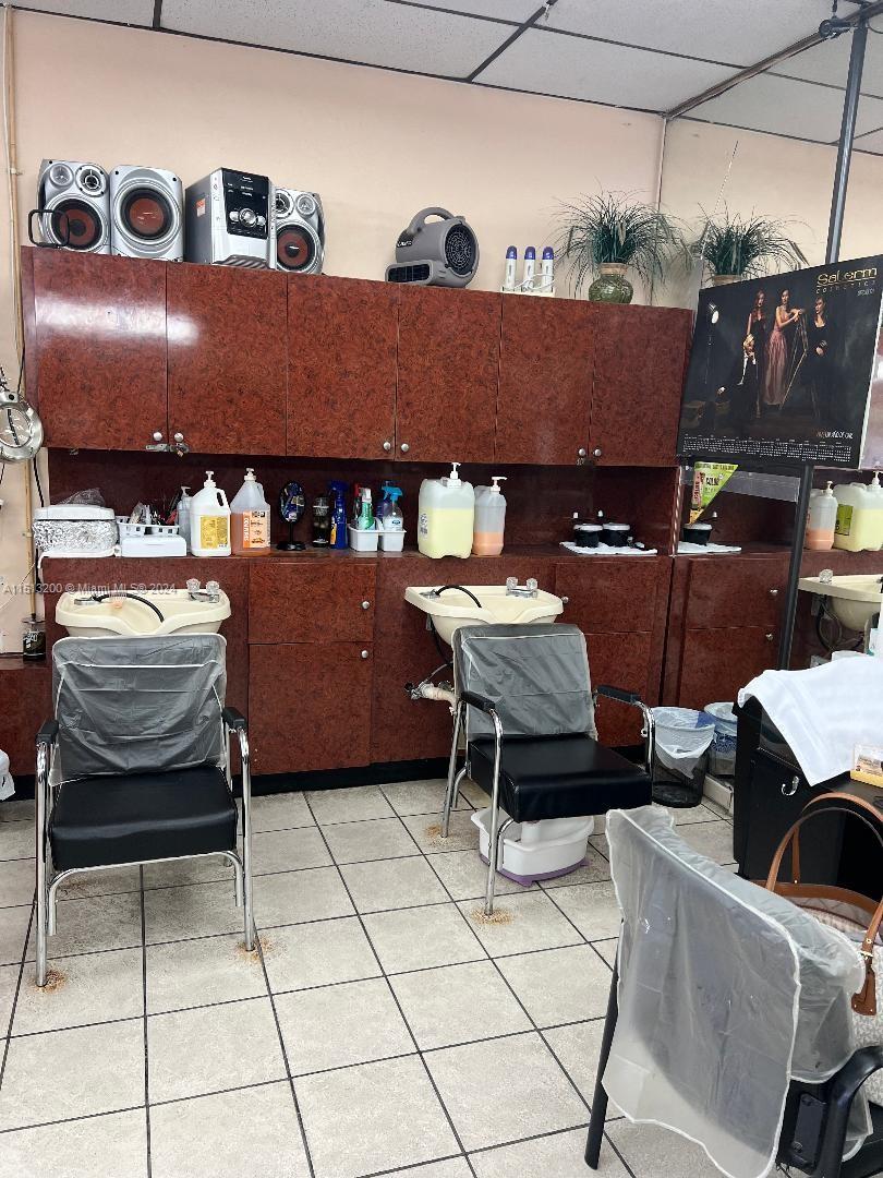 2979 W 12 AVE, Hialeah, Florida 33012, ,Businessopportunity,For Sale,2979 W 12 AVE,A11513200