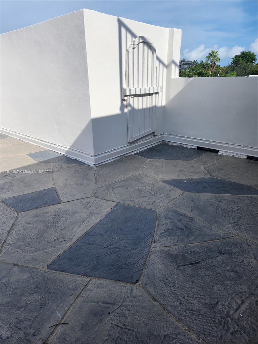 2924 Day Ave PH4N, Miami, Florida 33133, 2 Bedrooms Bedrooms, ,2 BathroomsBathrooms,Residentiallease,For Rent,2924 Day Ave PH4N,A11514087