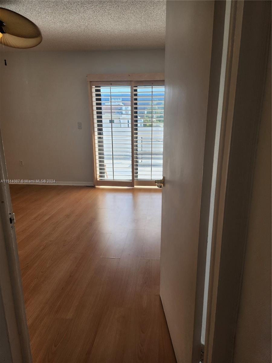 2924 Day Ave PH4N, Miami, Florida 33133, 2 Bedrooms Bedrooms, ,2 BathroomsBathrooms,Residentiallease,For Rent,2924 Day Ave PH4N,A11514087