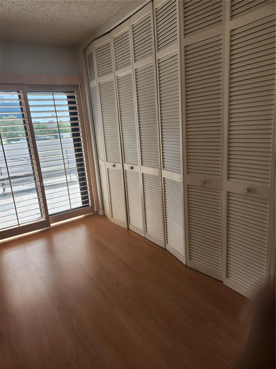 2924 Day Ave PH4N, Miami, Florida 33133, 2 Bedrooms Bedrooms, ,2 BathroomsBathrooms,Residentiallease,For Rent,2924 Day Ave PH4N,A11514087