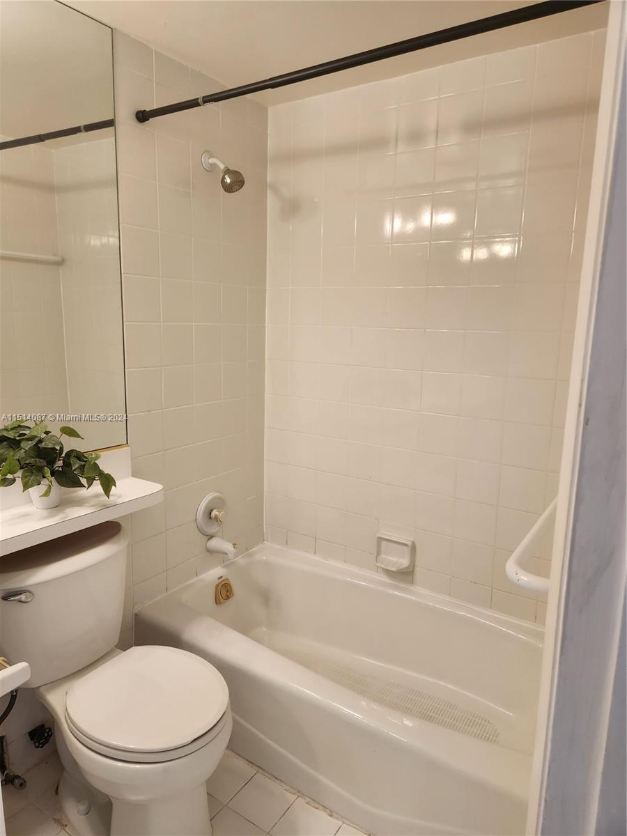 2924 Day Ave PH4N, Miami, Florida 33133, 2 Bedrooms Bedrooms, ,2 BathroomsBathrooms,Residentiallease,For Rent,2924 Day Ave PH4N,A11514087