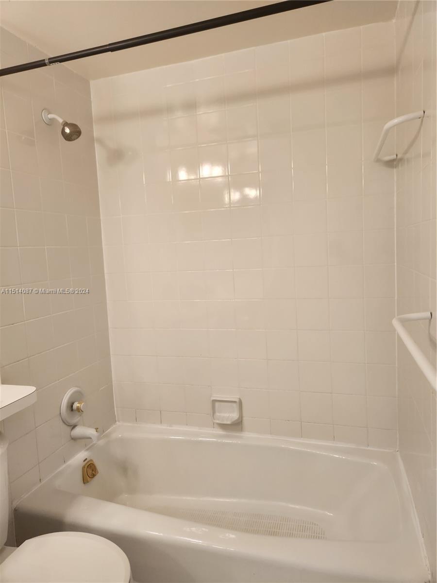 2924 Day Ave PH4N, Miami, Florida 33133, 2 Bedrooms Bedrooms, ,2 BathroomsBathrooms,Residentiallease,For Rent,2924 Day Ave PH4N,A11514087