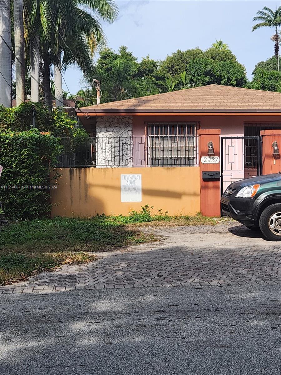 2924 Day Ave PH4N, Miami, Florida 33133, 2 Bedrooms Bedrooms, ,2 BathroomsBathrooms,Residentiallease,For Rent,2924 Day Ave PH4N,A11514087