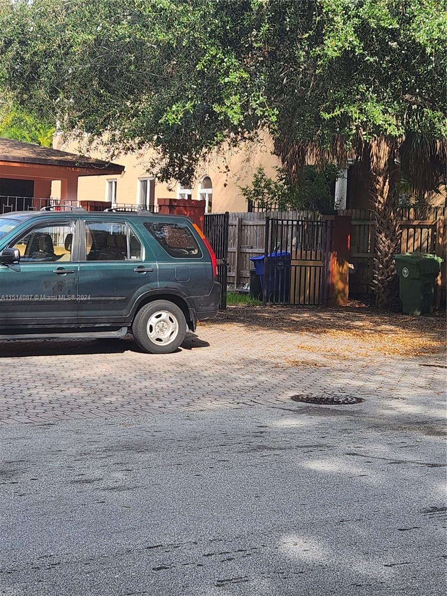 2924 Day Ave PH4N, Miami, Florida 33133, 2 Bedrooms Bedrooms, ,2 BathroomsBathrooms,Residentiallease,For Rent,2924 Day Ave PH4N,A11514087