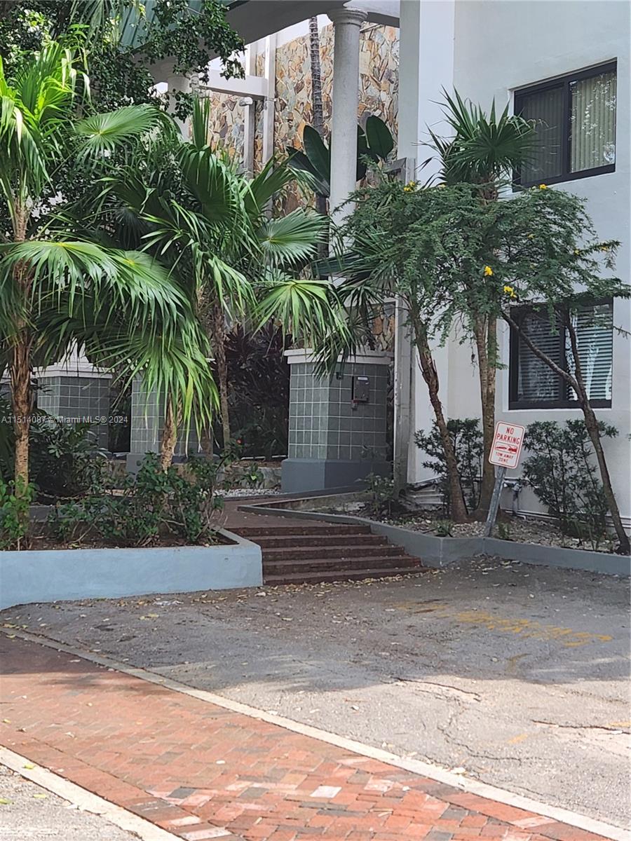 2924 Day Ave PH4N, Miami, Florida 33133, 2 Bedrooms Bedrooms, ,2 BathroomsBathrooms,Residentiallease,For Rent,2924 Day Ave PH4N,A11514087