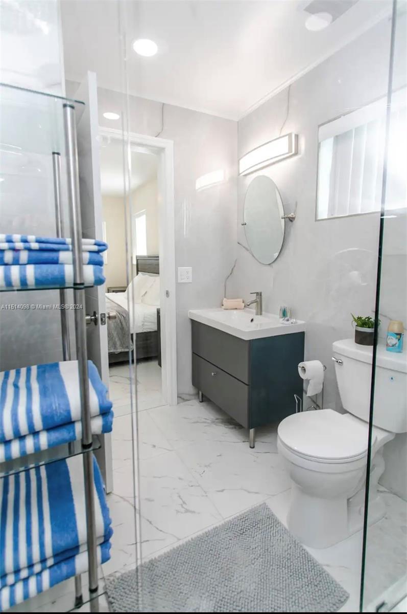 1716 Liberty St 0, Hollywood, Florida 33020, 4 Bedrooms Bedrooms, ,4 BathroomsBathrooms,Residentiallease,For Rent,1716 Liberty St 0,A11514098