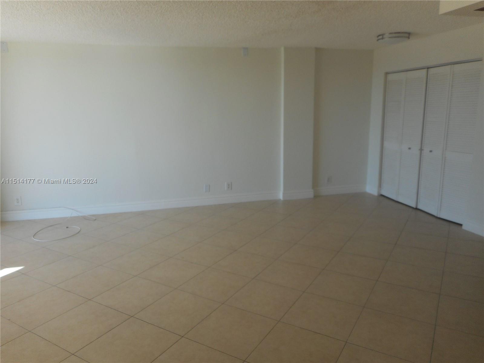 2450 NE 135th St 207, North Miami, Florida 33181, 1 Bedroom Bedrooms, ,1 BathroomBathrooms,Residential,For Sale,2450 NE 135th St 207,A11514177