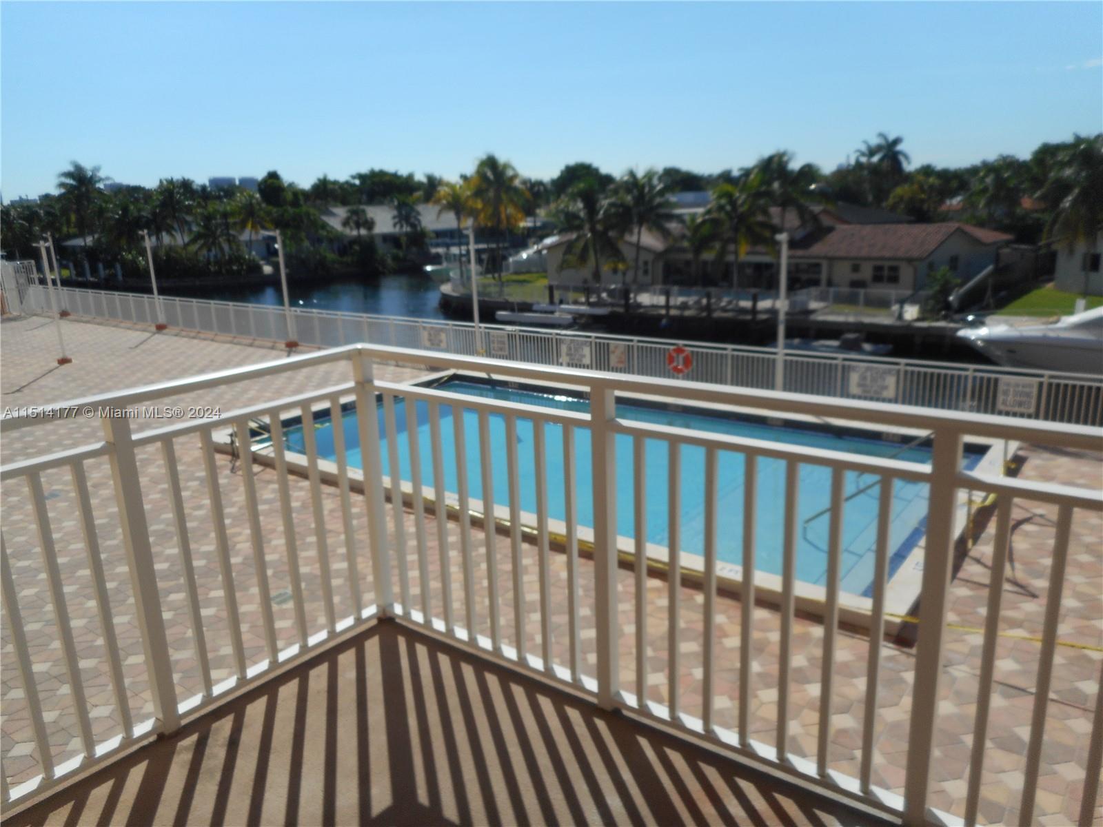 2450 NE 135th St 207, North Miami, Florida 33181, 1 Bedroom Bedrooms, ,1 BathroomBathrooms,Residential,For Sale,2450 NE 135th St 207,A11514177