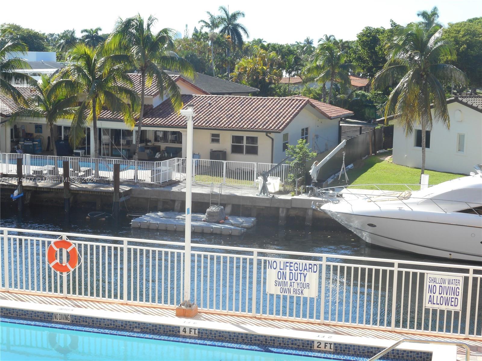 2450 NE 135th St 207, North Miami, Florida 33181, 1 Bedroom Bedrooms, ,1 BathroomBathrooms,Residential,For Sale,2450 NE 135th St 207,A11514177