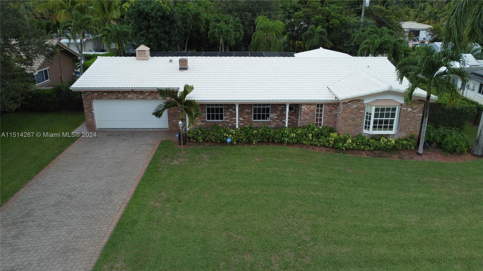 3437 Buchanan St, Hollywood, Florida 33021, 3 Bedrooms Bedrooms, ,3 BathroomsBathrooms,Residentiallease,For Rent,3437 Buchanan St,A11514267