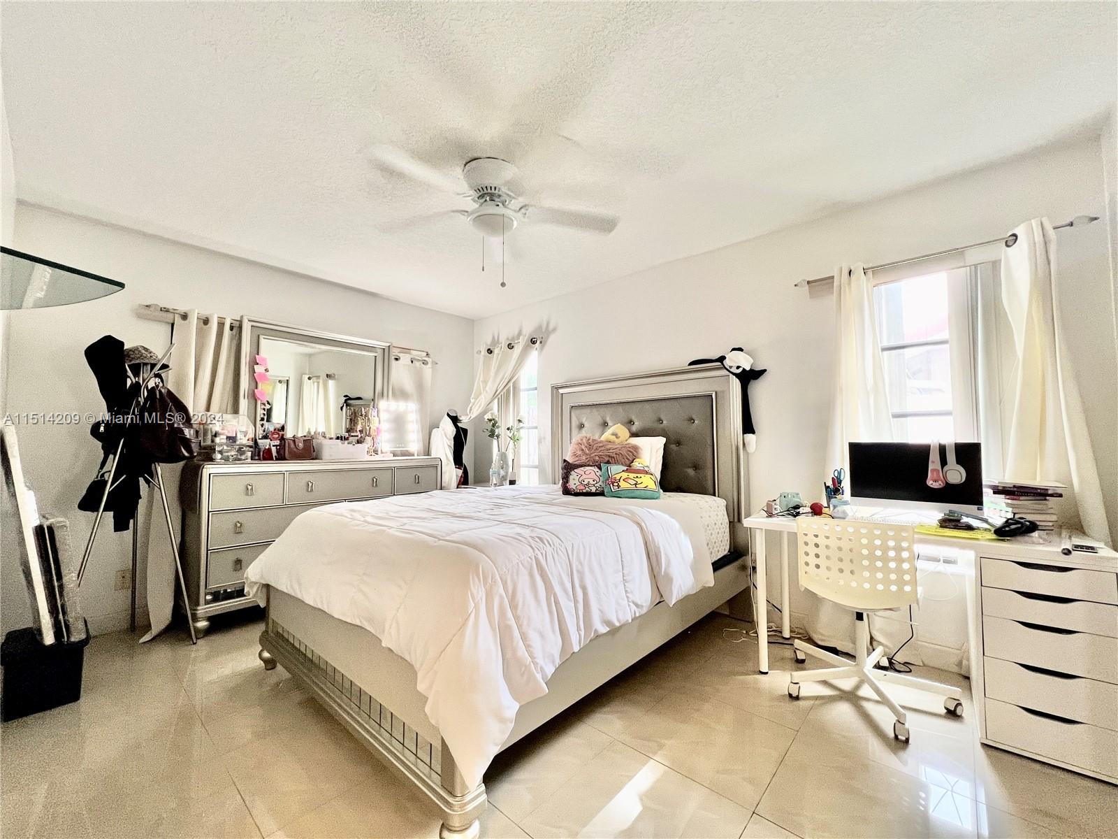 706 NW 102nd Way, Plantation, Florida 33324, 4 Bedrooms Bedrooms, ,2 BathroomsBathrooms,Residential,For Sale,706 NW 102nd Way,A11514209