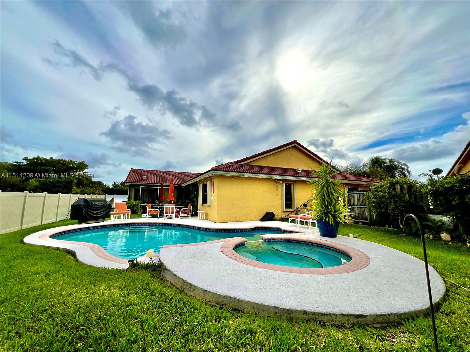 706 NW 102nd Way, Plantation, Florida 33324, 4 Bedrooms Bedrooms, ,2 BathroomsBathrooms,Residential,For Sale,706 NW 102nd Way,A11514209