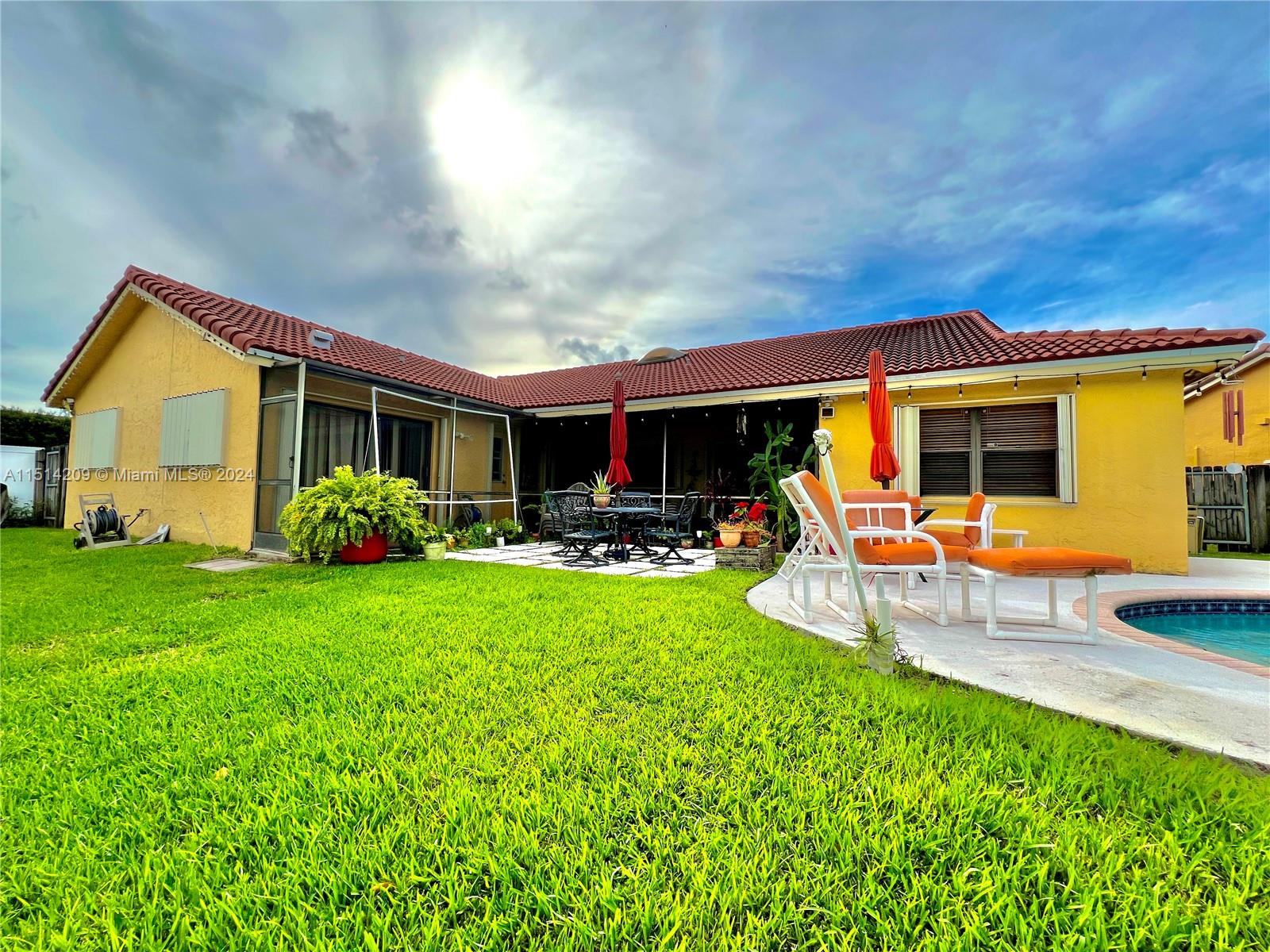 706 NW 102nd Way, Plantation, Florida 33324, 4 Bedrooms Bedrooms, ,2 BathroomsBathrooms,Residential,For Sale,706 NW 102nd Way,A11514209