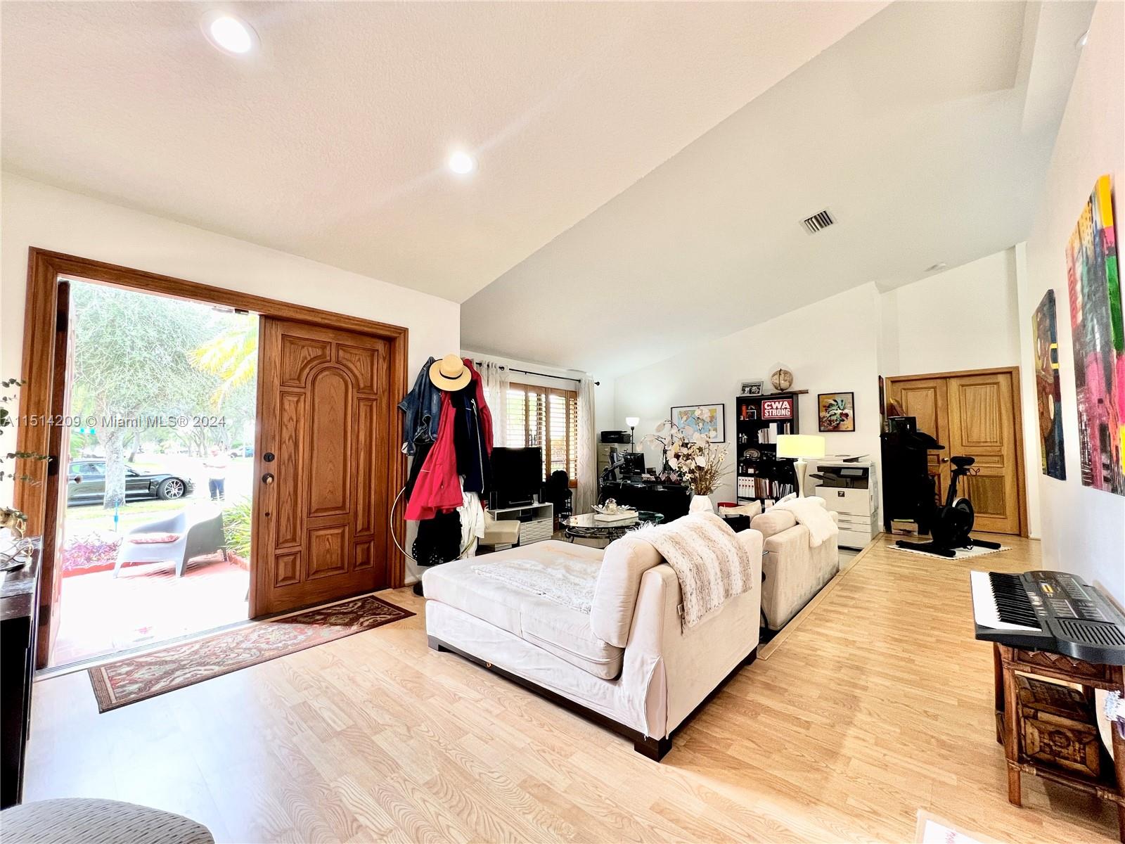 706 NW 102nd Way, Plantation, Florida 33324, 4 Bedrooms Bedrooms, ,2 BathroomsBathrooms,Residential,For Sale,706 NW 102nd Way,A11514209