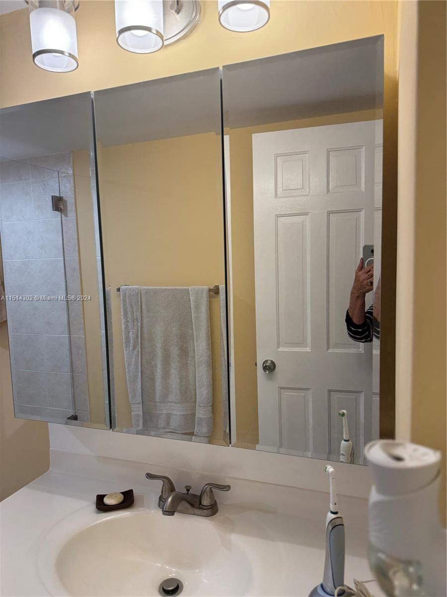 16851 NE 23rd Ave B101, North Miami Beach, Florida 33160, 2 Bedrooms Bedrooms, ,2 BathroomsBathrooms,Residential,For Sale,16851 NE 23rd Ave B101,A11514302