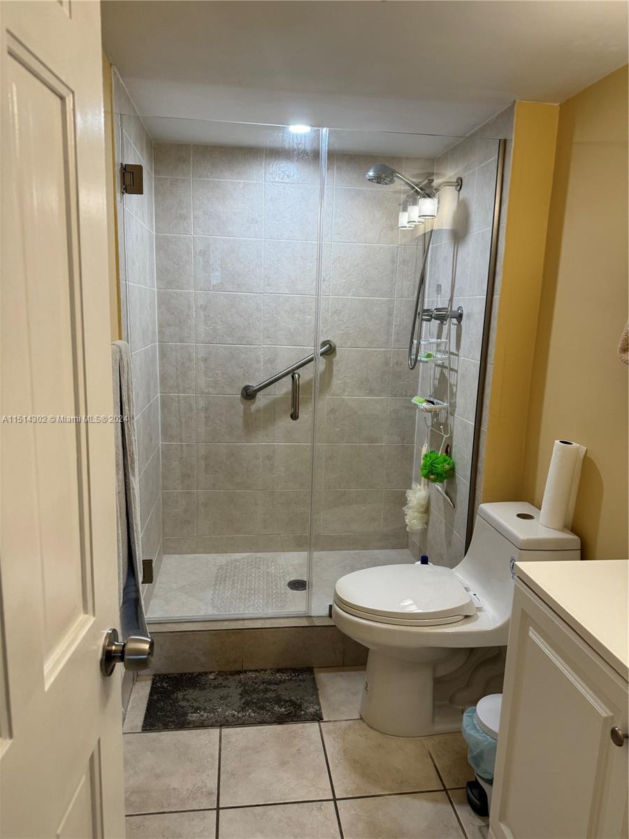 16851 NE 23rd Ave B101, North Miami Beach, Florida 33160, 2 Bedrooms Bedrooms, ,2 BathroomsBathrooms,Residential,For Sale,16851 NE 23rd Ave B101,A11514302
