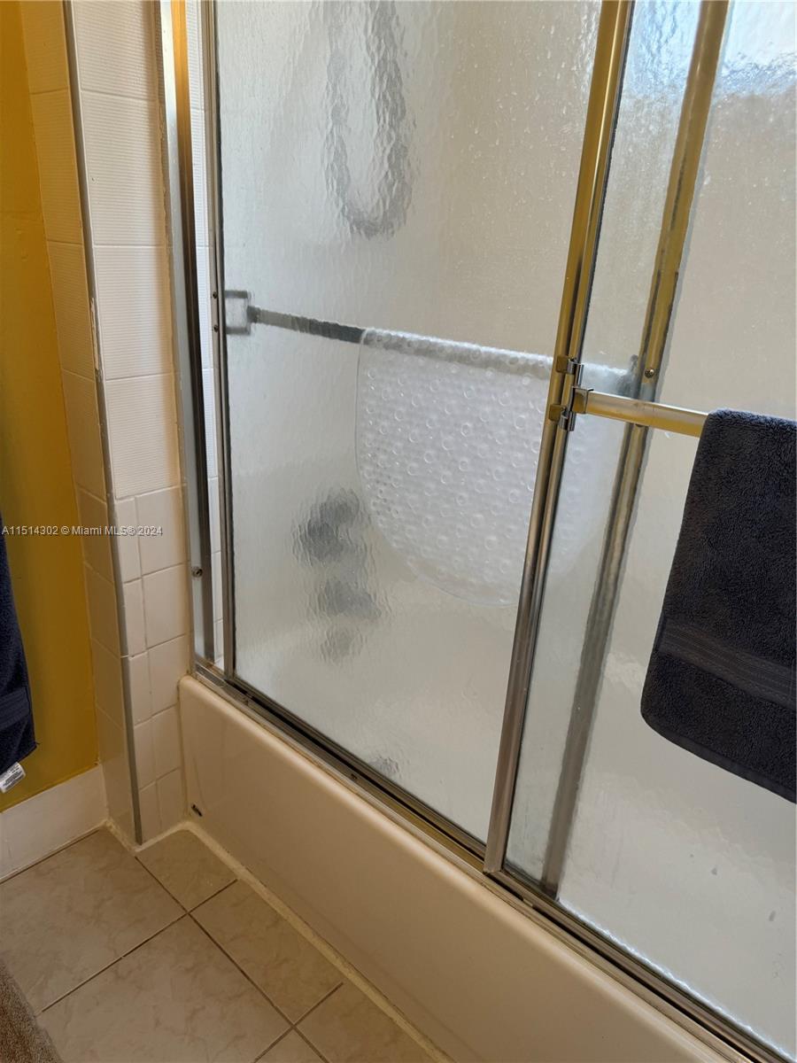 16851 NE 23rd Ave B101, North Miami Beach, Florida 33160, 2 Bedrooms Bedrooms, ,2 BathroomsBathrooms,Residential,For Sale,16851 NE 23rd Ave B101,A11514302