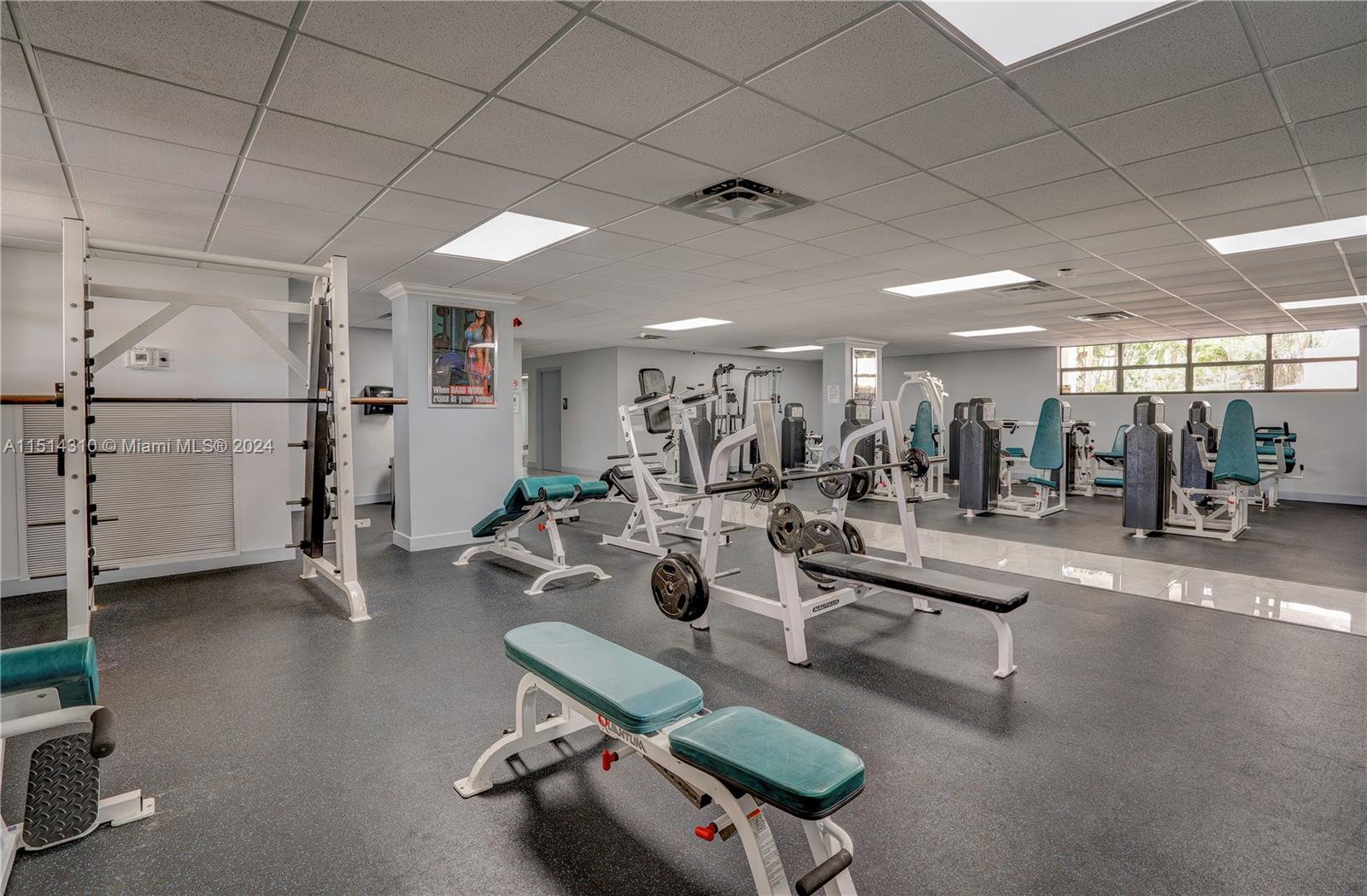 600 Parkview Dr 1119, Hallandale Beach, Florida 33009, 2 Bedrooms Bedrooms, ,2 BathroomsBathrooms,Residential,For Sale,600 Parkview Dr 1119,A11514310