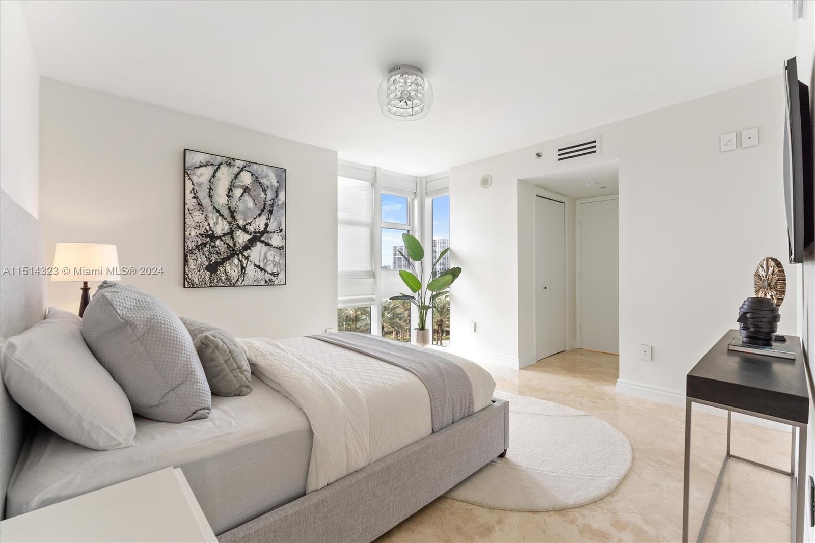 18911 Collins Ave 707, Sunny Isles Beach, Florida 33160, 3 Bedrooms Bedrooms, ,4 BathroomsBathrooms,Residential,For Sale,18911 Collins Ave 707,A11514323