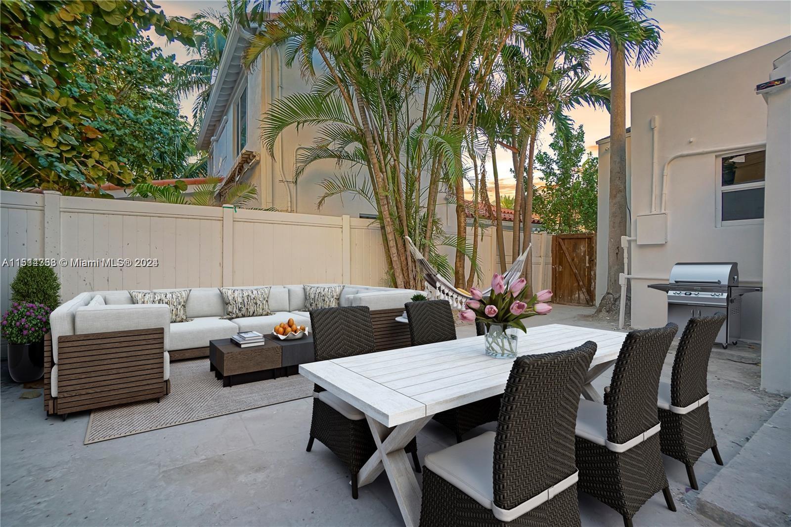 310 Oregon St, Hollywood, Florida 33019, ,Residentialincome,For Sale,310 Oregon St,A11514338