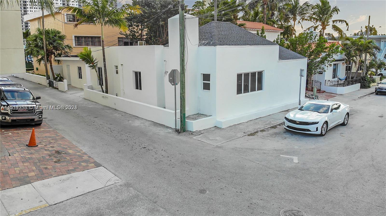 310 Oregon St, Hollywood, Florida 33019, ,Residentialincome,For Sale,310 Oregon St,A11514338