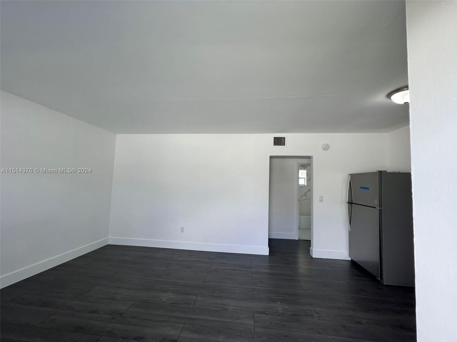2150 NW 24th St, Miami, Florida 33142, ,Residentialincome,For Sale,2150 NW 24th St,A11514376