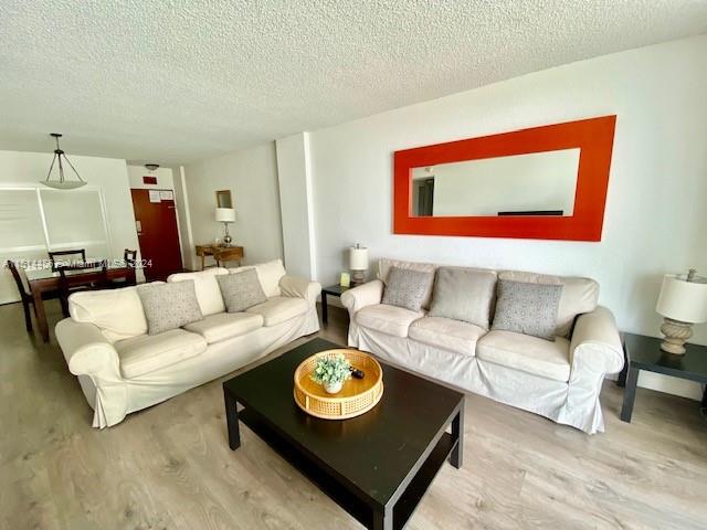 3901 S Ocean Dr 4B, Hollywood, Florida 33019, 1 Bedroom Bedrooms, ,1 BathroomBathrooms,Residential,For Sale,3901 S Ocean Dr 4B,A11514456