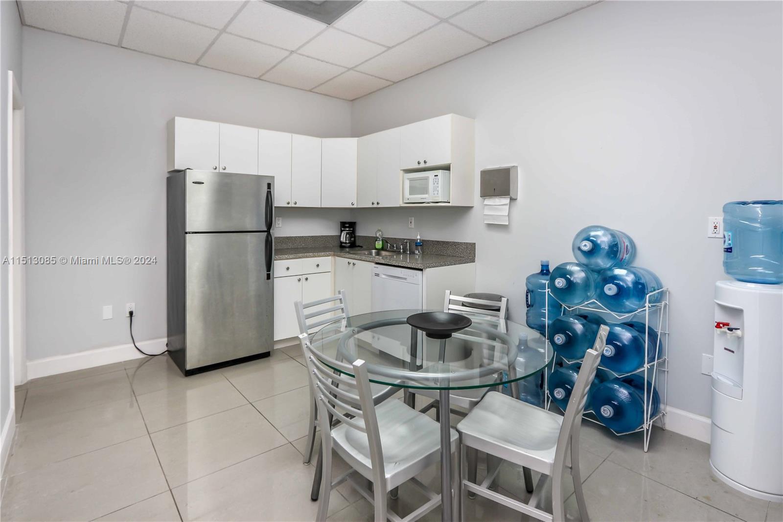 8105 NW 33rd St 8105, Doral, Florida 33122, ,Commerciallease,For Rent,8105 NW 33rd St 8105,A11513085