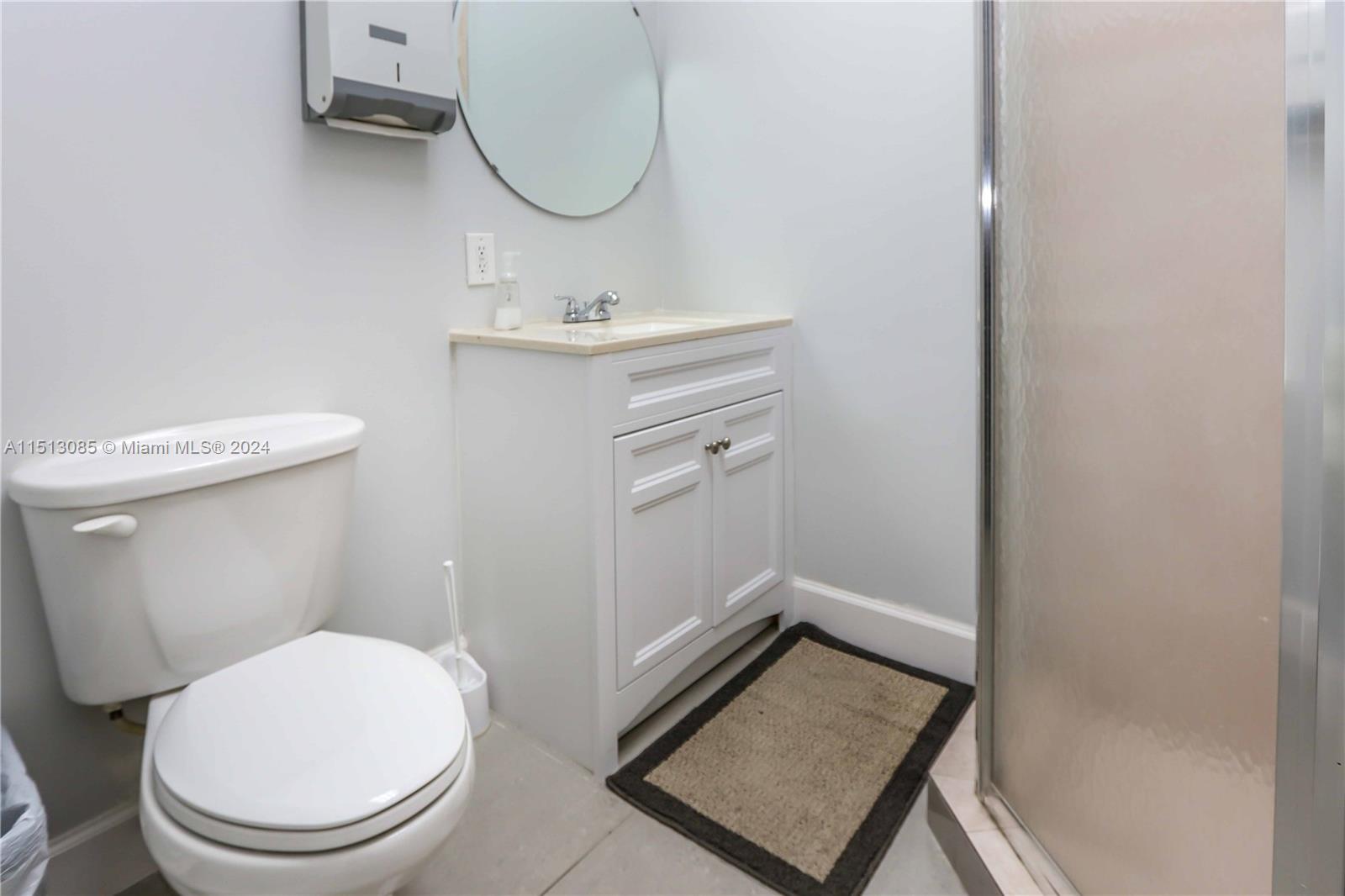 8105 NW 33rd St 8105, Doral, Florida 33122, ,Commerciallease,For Rent,8105 NW 33rd St 8105,A11513085