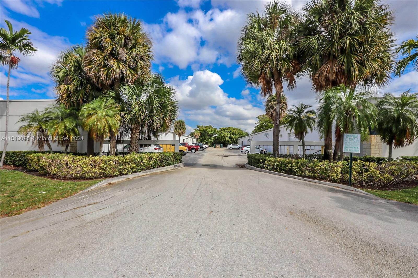 8105 NW 33rd St 8105, Doral, Florida 33122, ,Commerciallease,For Rent,8105 NW 33rd St 8105,A11513085