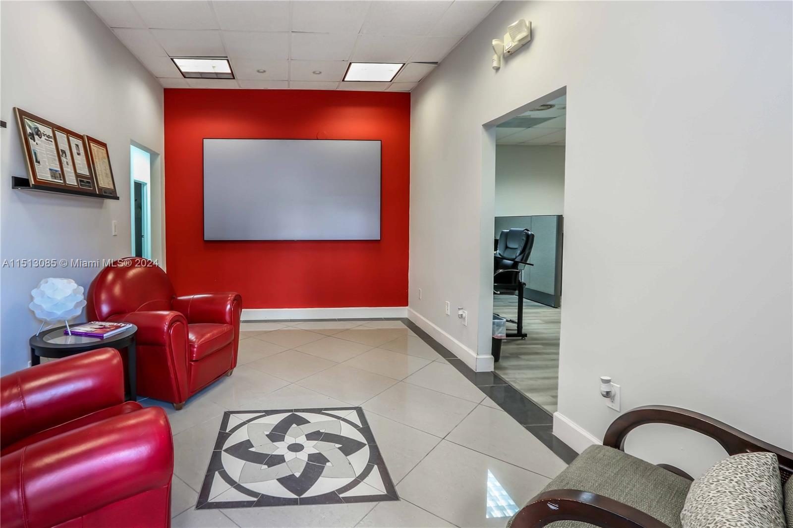 8105 NW 33rd St 8105, Doral, Florida 33122, ,Commerciallease,For Rent,8105 NW 33rd St 8105,A11513085