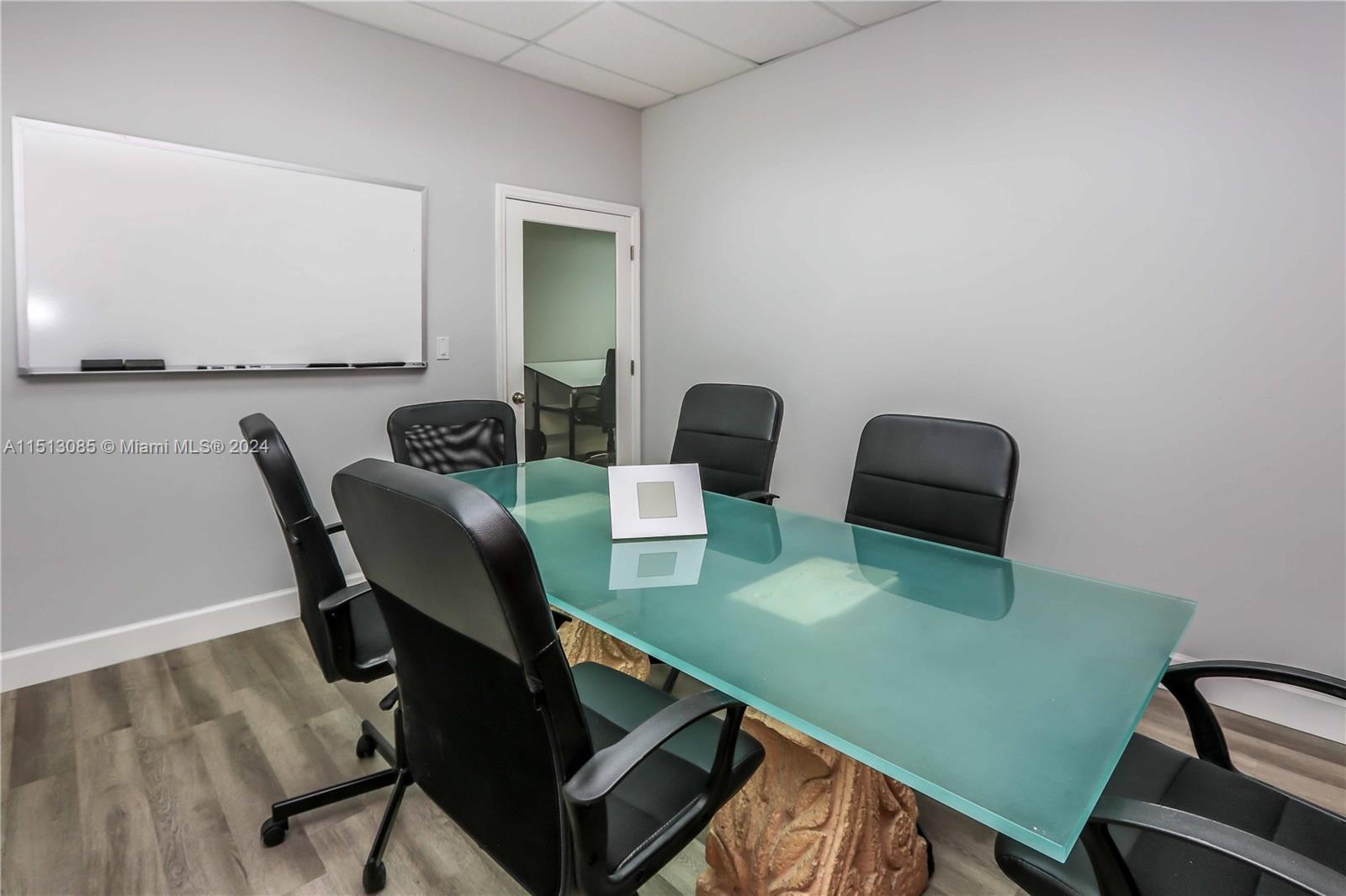 8105 NW 33rd St 8105, Doral, Florida 33122, ,Commerciallease,For Rent,8105 NW 33rd St 8105,A11513085