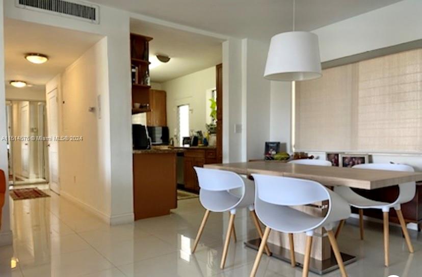 9101 E Bay Harbor Dr 306, Bay Harbor Islands, Florida 33154, 2 Bedrooms Bedrooms, ,2 BathroomsBathrooms,Residential,For Sale,9101 E Bay Harbor Dr 306,A11514575