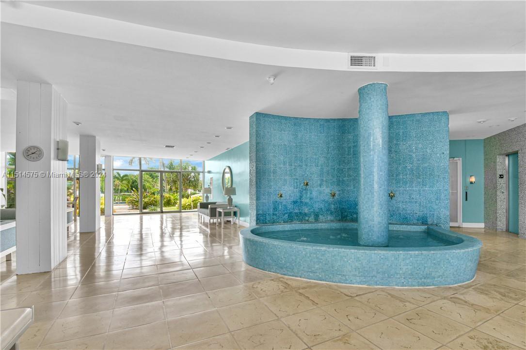 9101 E Bay Harbor Dr 306, Bay Harbor Islands, Florida 33154, 2 Bedrooms Bedrooms, ,2 BathroomsBathrooms,Residential,For Sale,9101 E Bay Harbor Dr 306,A11514575