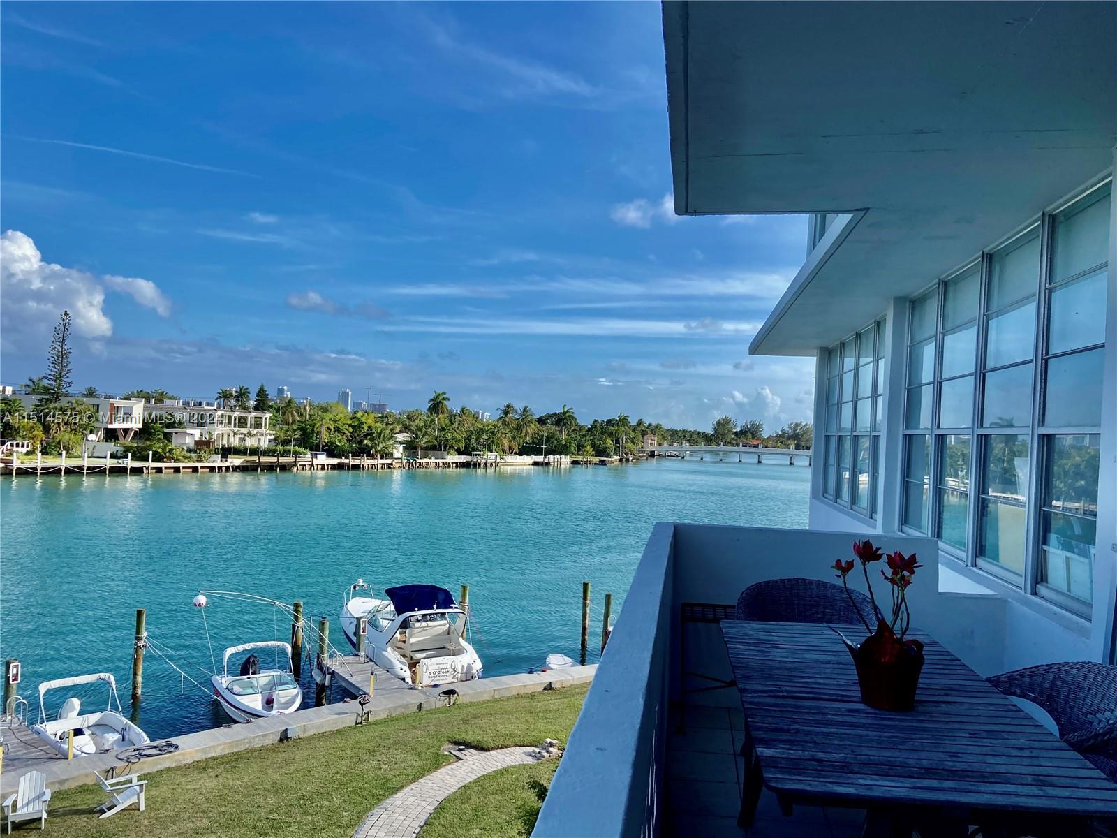 9101 E Bay Harbor Dr 306, Bay Harbor Islands, Florida 33154, 2 Bedrooms Bedrooms, ,2 BathroomsBathrooms,Residential,For Sale,9101 E Bay Harbor Dr 306,A11514575