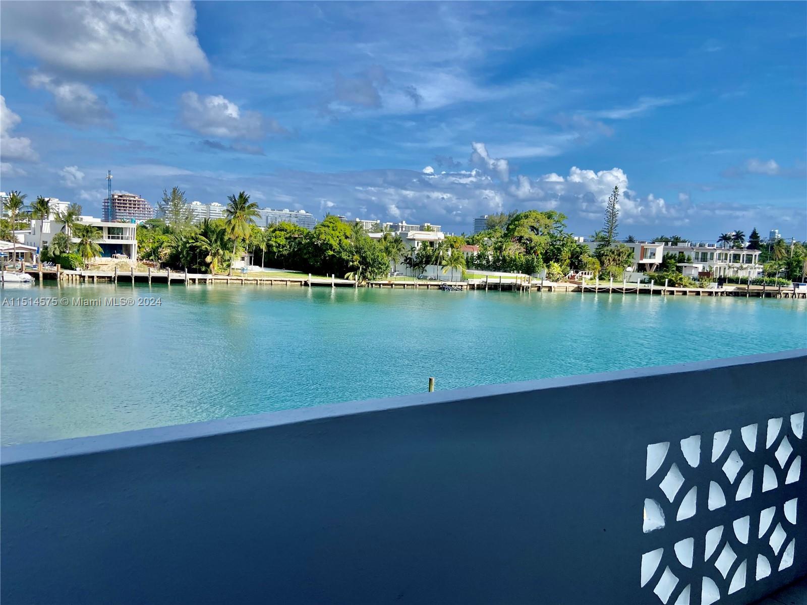 9101 E Bay Harbor Dr 306, Bay Harbor Islands, Florida 33154, 2 Bedrooms Bedrooms, ,2 BathroomsBathrooms,Residential,For Sale,9101 E Bay Harbor Dr 306,A11514575