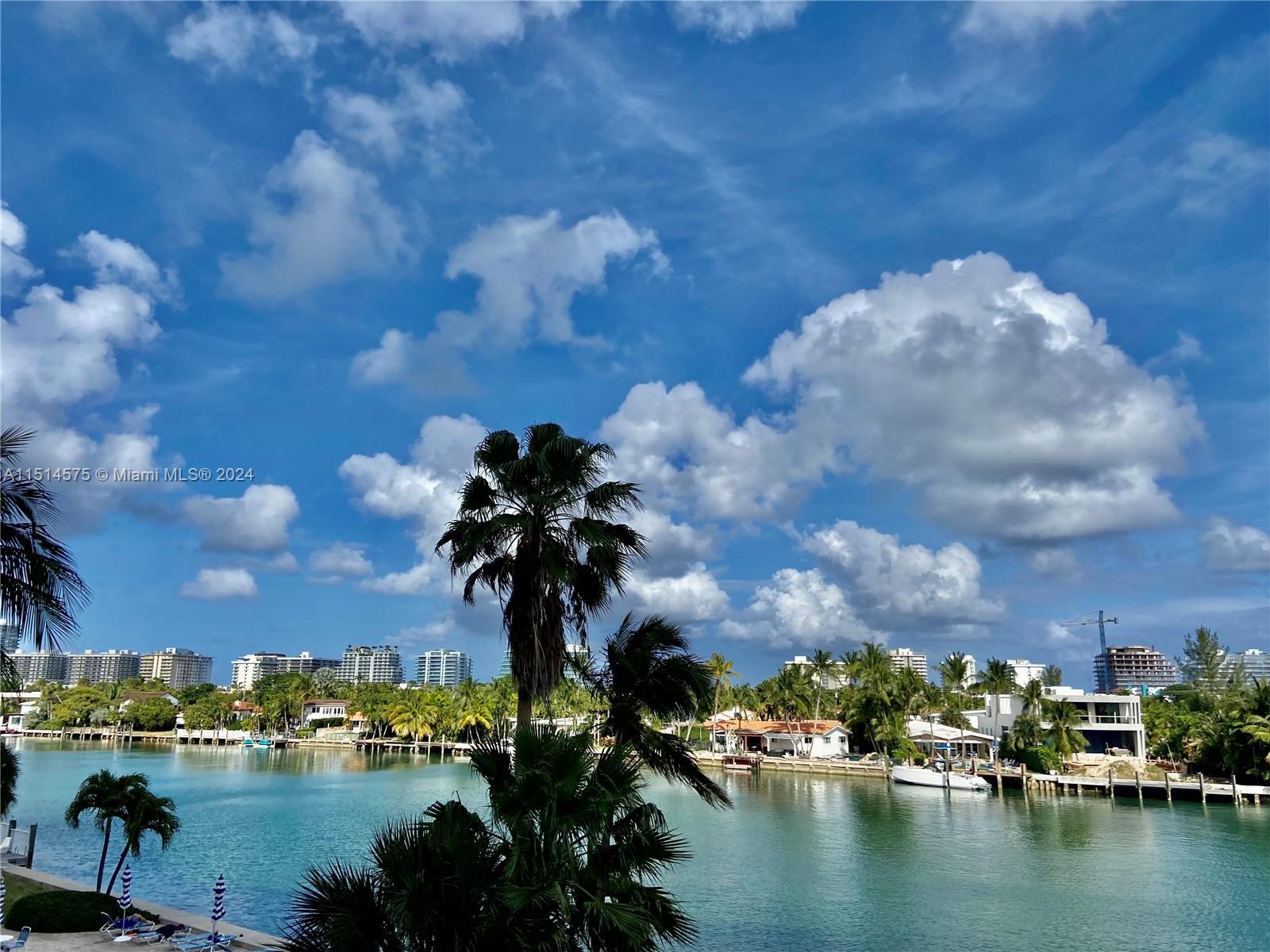 9101 E Bay Harbor Dr 306, Bay Harbor Islands, Florida 33154, 2 Bedrooms Bedrooms, ,2 BathroomsBathrooms,Residential,For Sale,9101 E Bay Harbor Dr 306,A11514575
