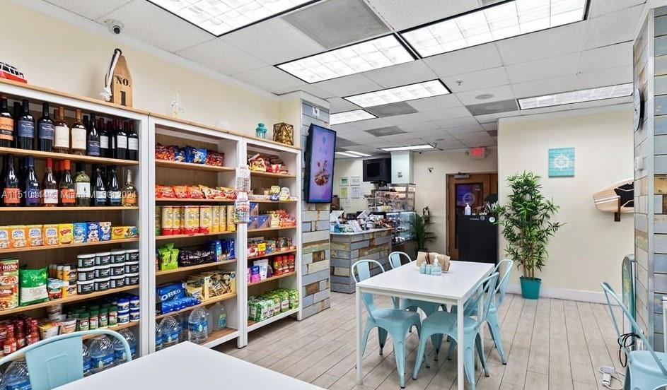 3901 S Ocean Dr 3L, Hollywood, Florida 33019, 1 Bedroom Bedrooms, ,1 BathroomBathrooms,Residential,For Sale,3901 S Ocean Dr 3L,A11510144