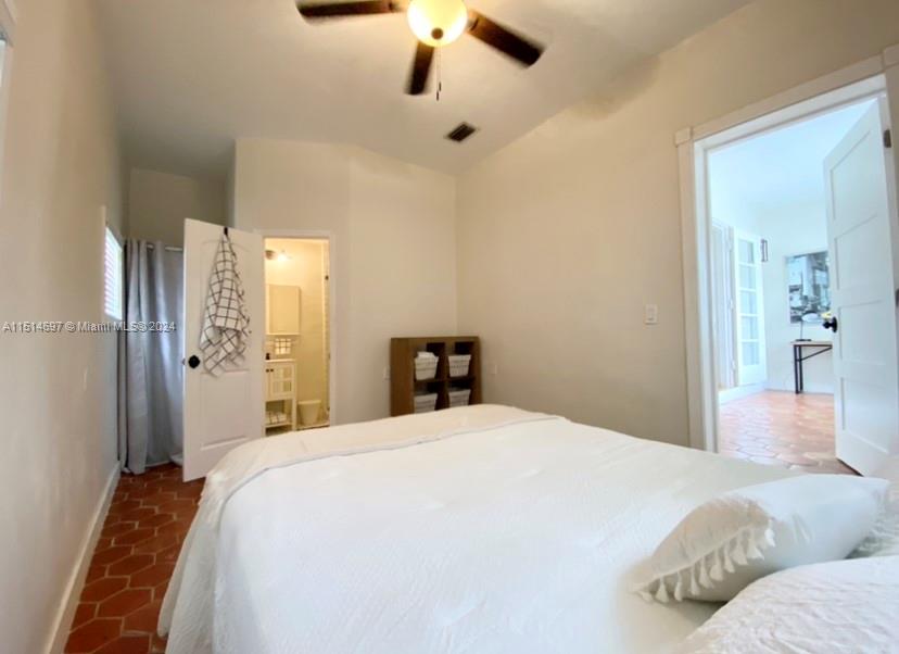 4619 SW 10th St ., Miami, Florida 33134, 3 Bedrooms Bedrooms, ,2 BathroomsBathrooms,Residentiallease,For Rent,4619 SW 10th St .,A11514697