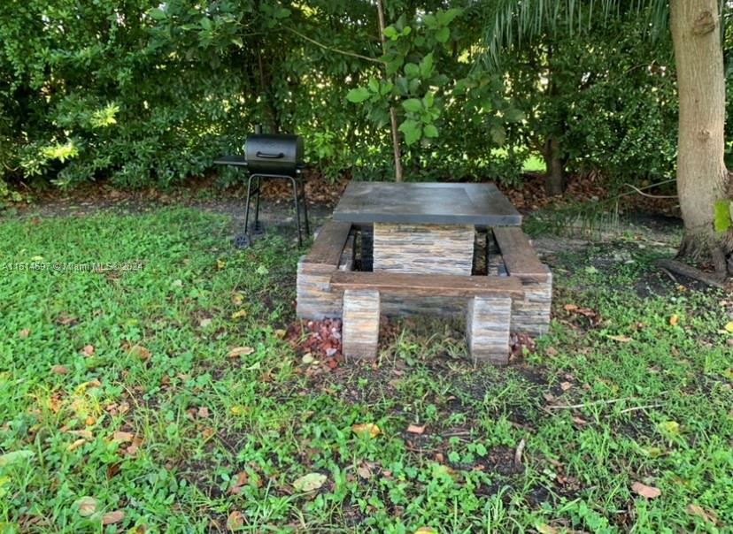 4619 SW 10th St ., Miami, Florida 33134, 3 Bedrooms Bedrooms, ,2 BathroomsBathrooms,Residentiallease,For Rent,4619 SW 10th St .,A11514697