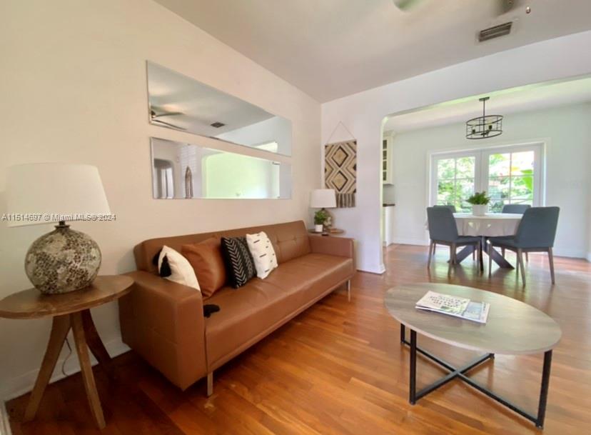 4619 SW 10th St ., Miami, Florida 33134, 3 Bedrooms Bedrooms, ,2 BathroomsBathrooms,Residentiallease,For Rent,4619 SW 10th St .,A11514697