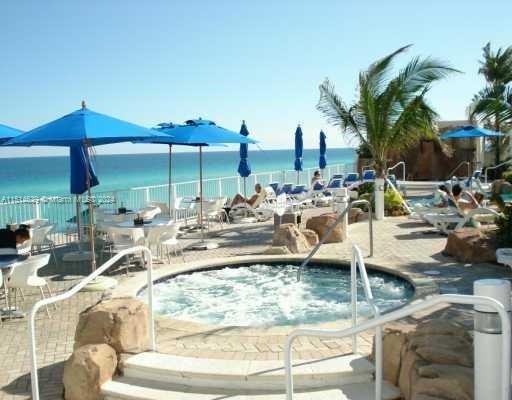18001 Collins Ave 2706, Sunny Isles Beach, Florida 33160, ,1 BathroomBathrooms,Residential,For Sale,18001 Collins Ave 2706,A11514639