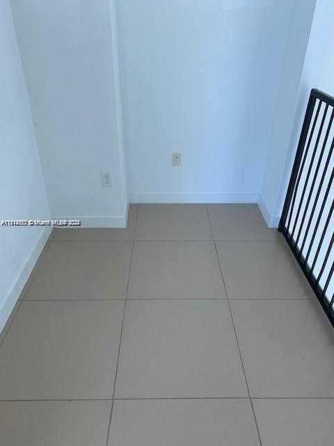 Miami, Florida 33131, 1 Bedroom Bedrooms, ,1 BathroomBathrooms,Residential,For Sale,A11514772