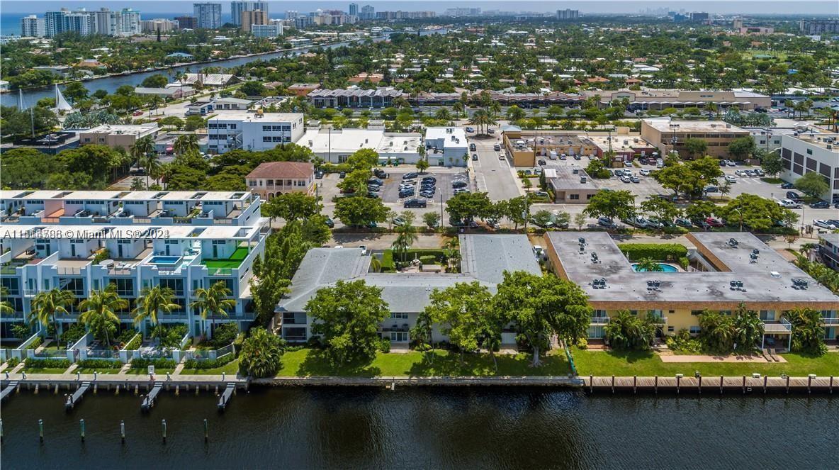 2701 NE 1st St 203, Pompano Beach, Florida 33062, 2 Bedrooms Bedrooms, ,1 BathroomBathrooms,Residential,For Sale,2701 NE 1st St 203,A11514786