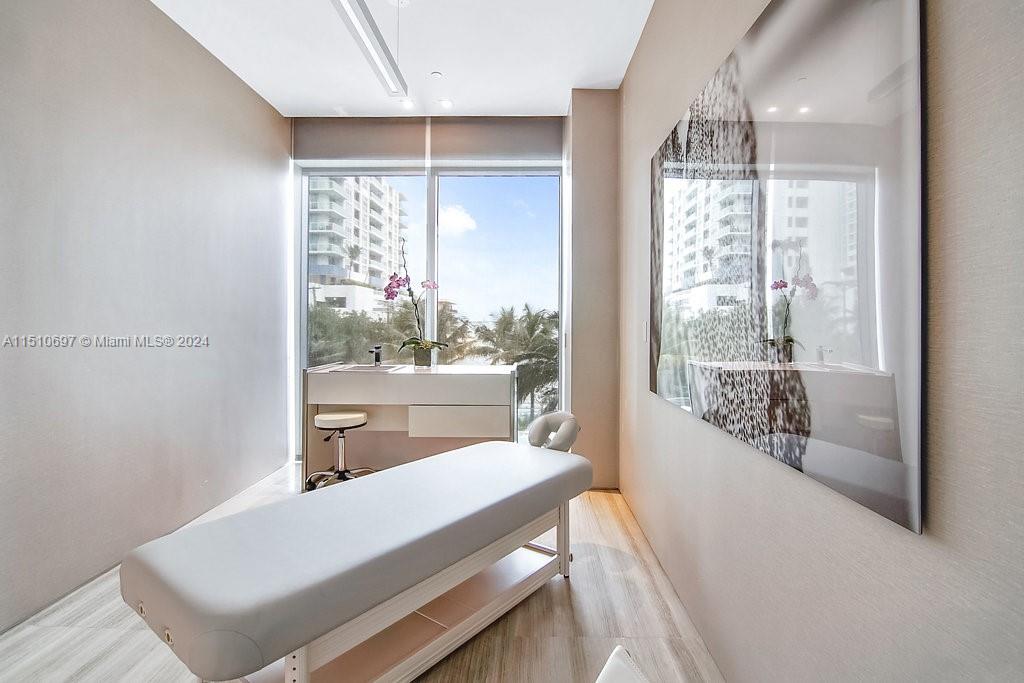 460 NE 28th St 3904, Miami, Florida 33137, 2 Bedrooms Bedrooms, ,2 BathroomsBathrooms,Residential,For Sale,460 NE 28th St 3904,A11510697